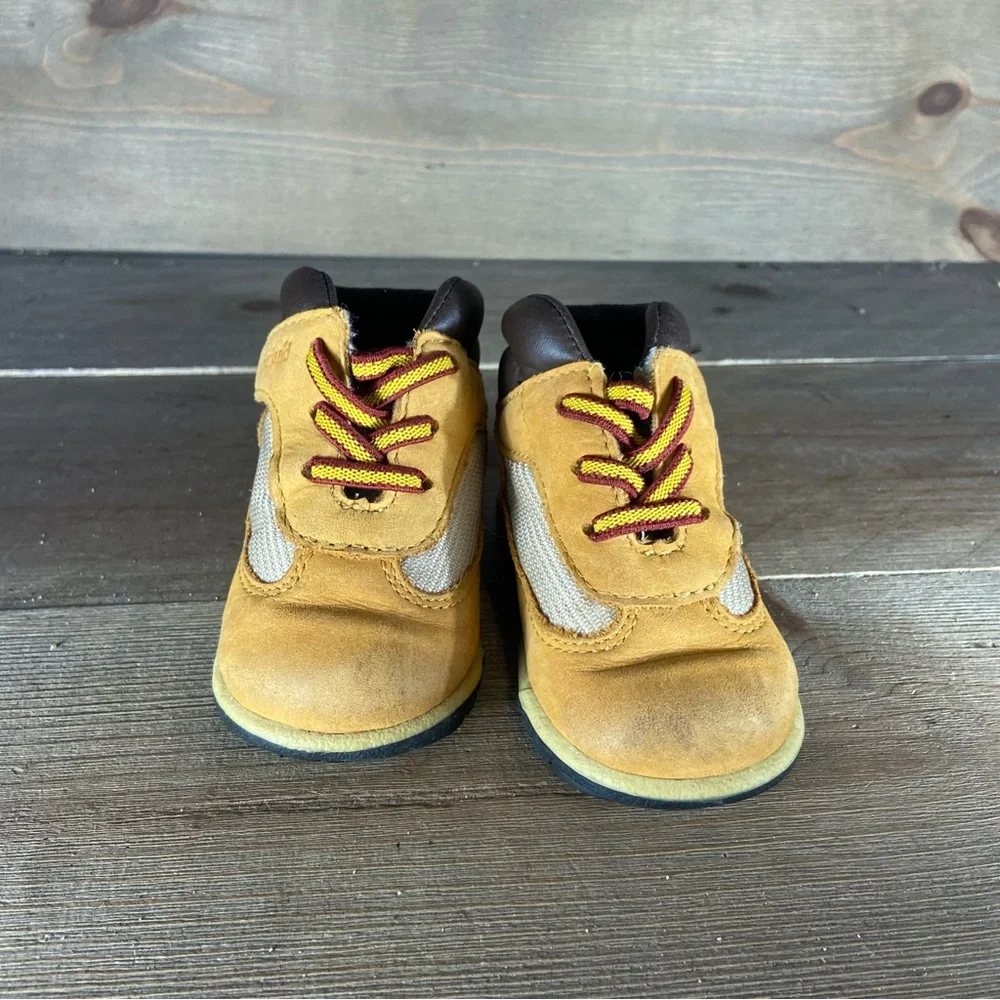 Timberland kids youth size 3 shoes brown suede hook and loop comfort boots